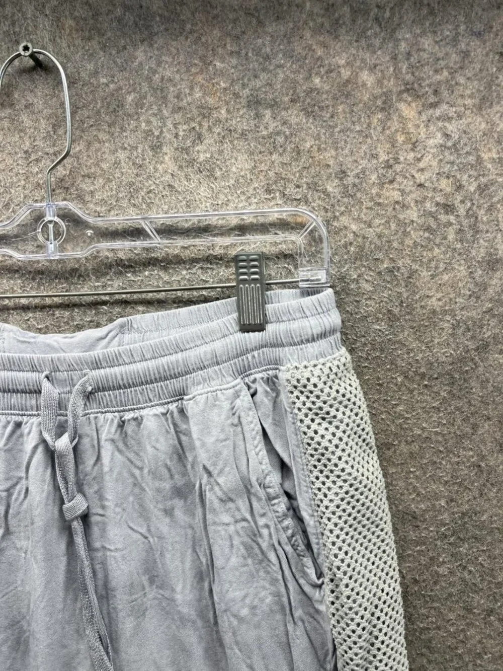FP Movement Jogger Pants Womens Small Gray Mesh Panel Elastic Waist Yoga Gym